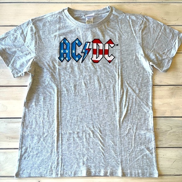 Freeze Other - Men’s Embroidered AC/DC Americana Short Sleeve T-shirt